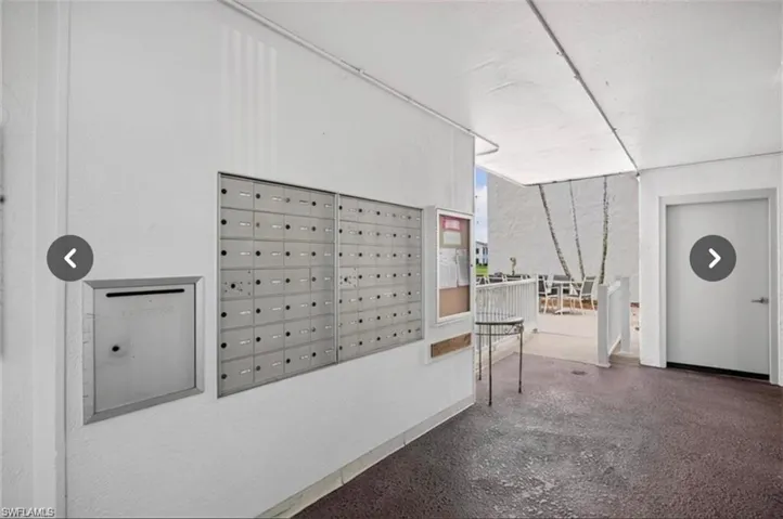 1sr floor mail area