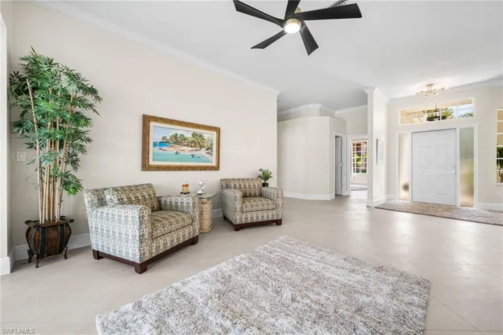 Living area with areal sense of entry and a wealth of natural light