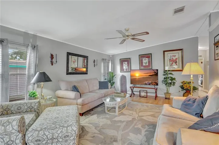 210  Grassy Key  LN, Naples, FL 34114