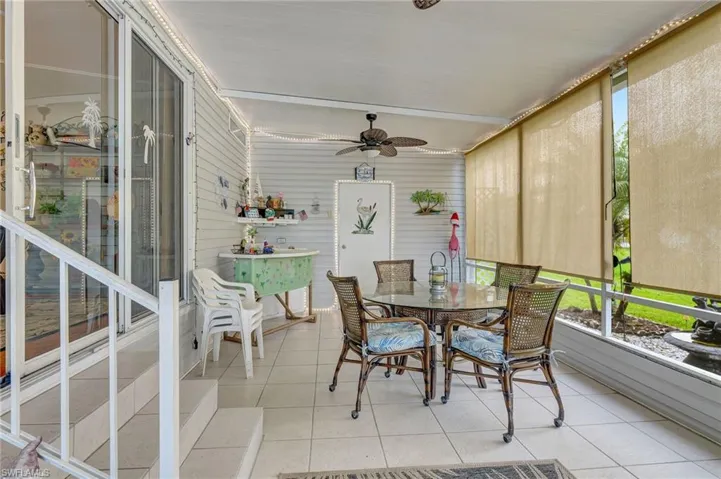 210  Grassy Key  LN, Naples, FL 34114