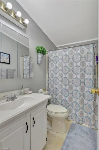 210  Grassy Key  LN, Naples, FL 34114