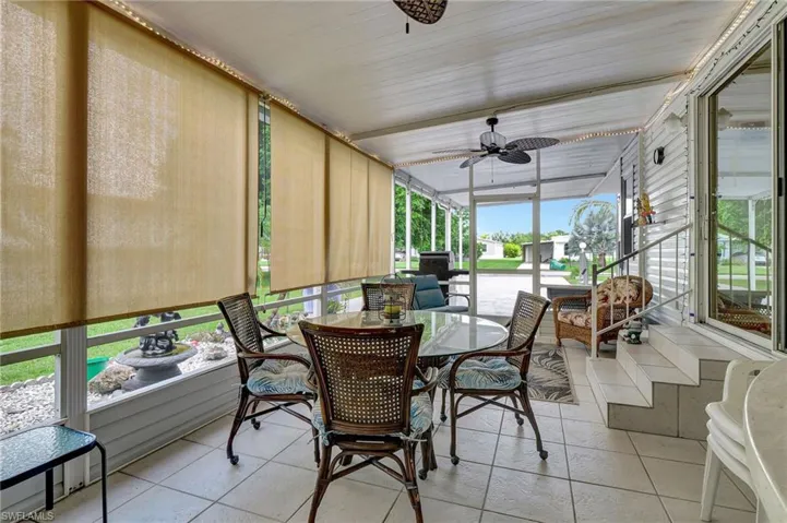 210  Grassy Key  LN, Naples, FL 34114