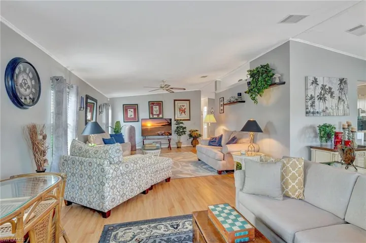 210  Grassy Key  LN, Naples, FL 34114