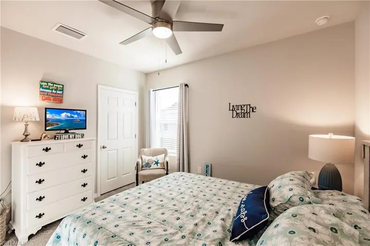 2nd bedroom