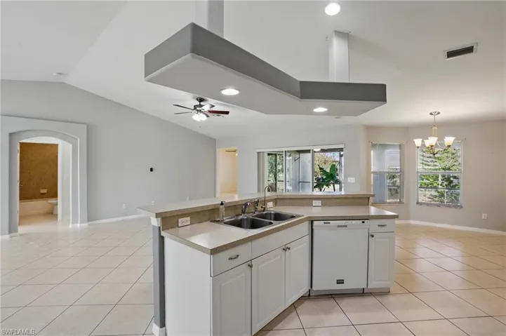 Kitchen with garbage disposal and reverse osmosis water system