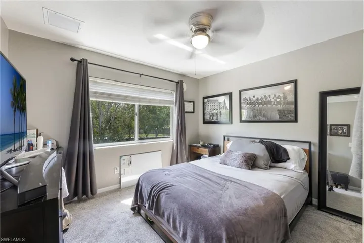 Another Fine Bedroom, Great Carpet