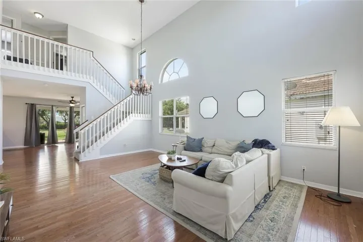 Huge Space to Make Your Own Style