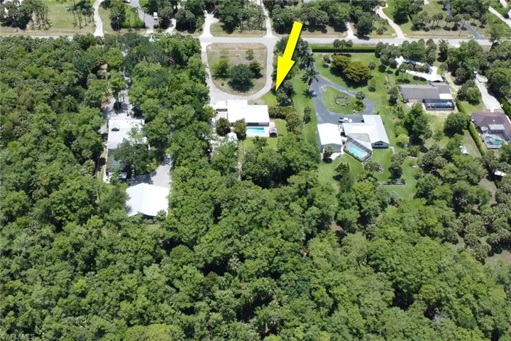 6101 Lancewood Way, Naples, Florida 34116