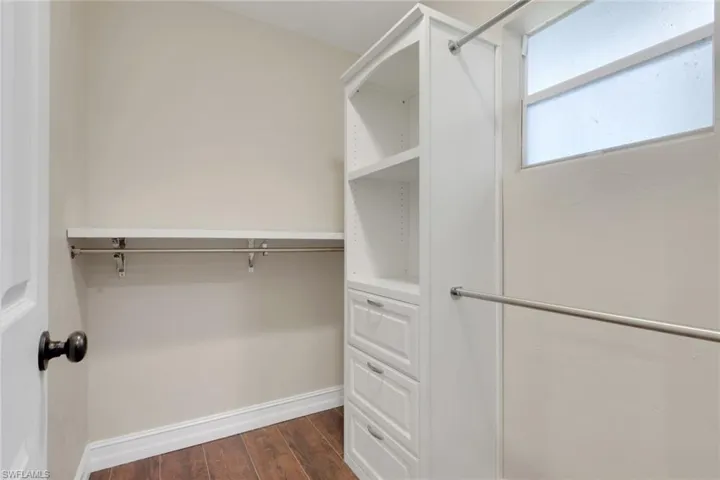 6101 Lancewood Way, Naples, Florida 34116