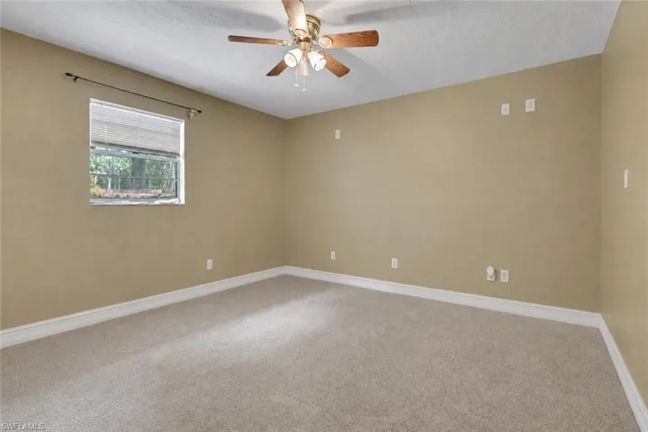 6101 Lancewood Way, Naples, Florida 34116