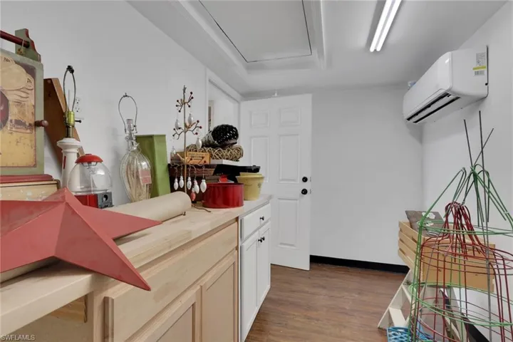 6101 Lancewood Way, Naples, Florida 34116