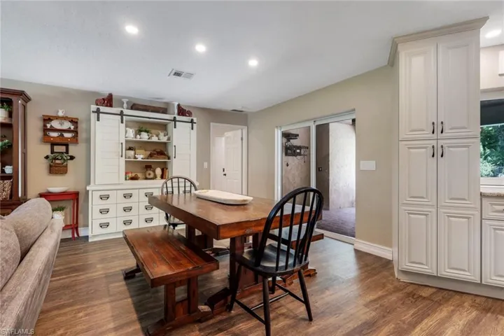 6101 Lancewood Way, Naples, Florida 34116