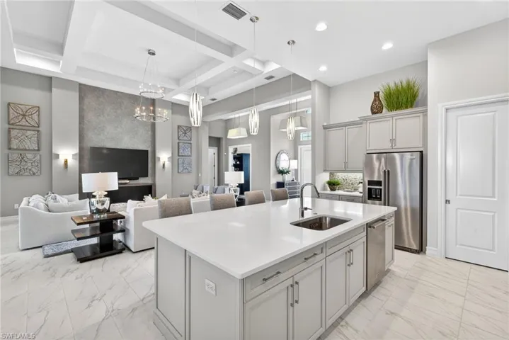 14179 Charthouse Ct, Naples, Florida 34114