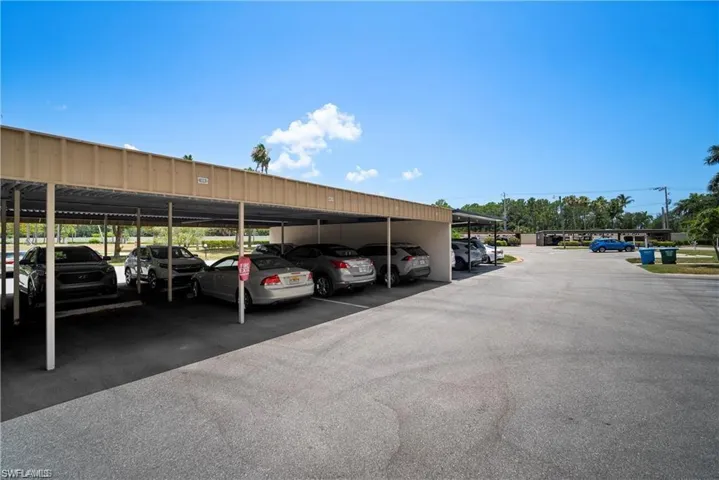 7430 Lake Breeze Dr 402, Fort Myers, Florida 33907