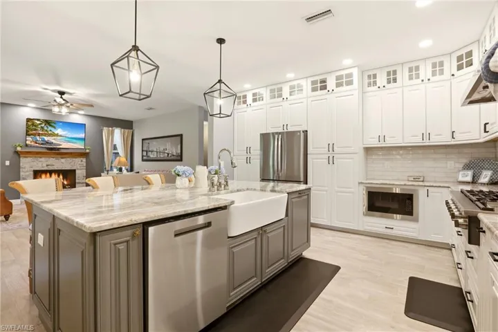 3081 Wakefield Ln, Alva, Florida 33920