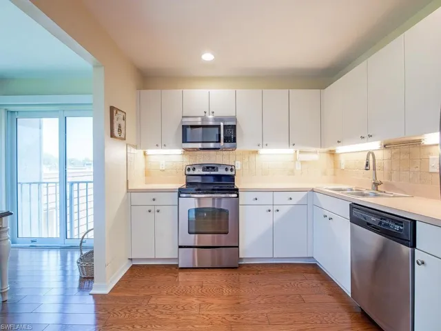1840  Bald Eagle  DR, Naples, FL 34105