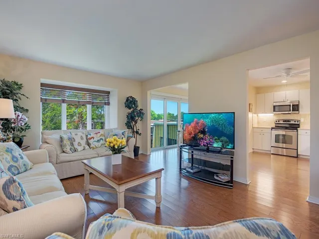 1840  Bald Eagle  DR, Naples, FL 34105
