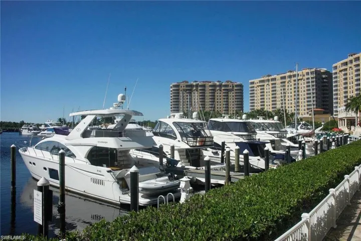 6061 Silver King Blvd # 201, Cape Coral Fl 33914