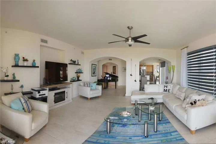 6061 Silver King Blvd # 201, Cape Coral Fl 33914