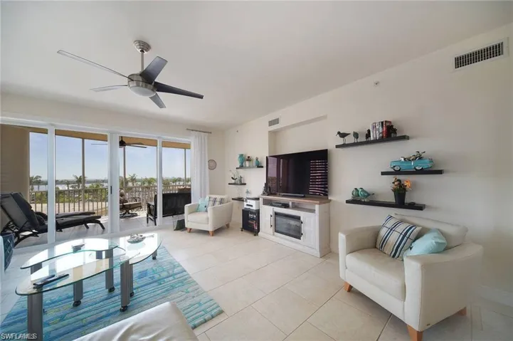 6061 Silver King Blvd # 201, Cape Coral Fl 33914