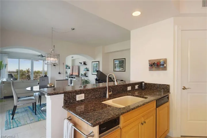 6061 Silver King Blvd # 201, Cape Coral Fl 33914