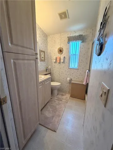 4550 Lafayette Ln E, Estero, Florida 33928