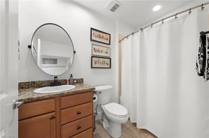 10013 Via Colomba Cir 103, Fort Myers, Florida 33966