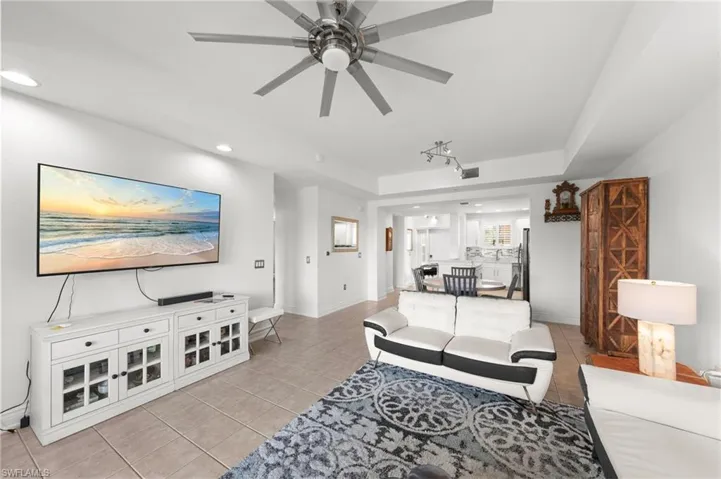 10013 Via Colomba Cir 103, Fort Myers, Florida 33966