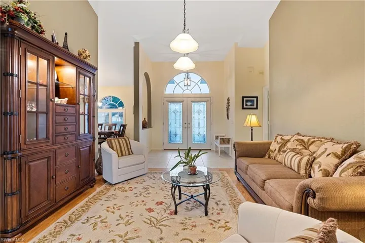 Foyer to Living room area