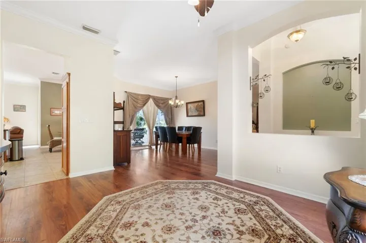 868  Grand Rapids  BLVD, Naples, FL 34120