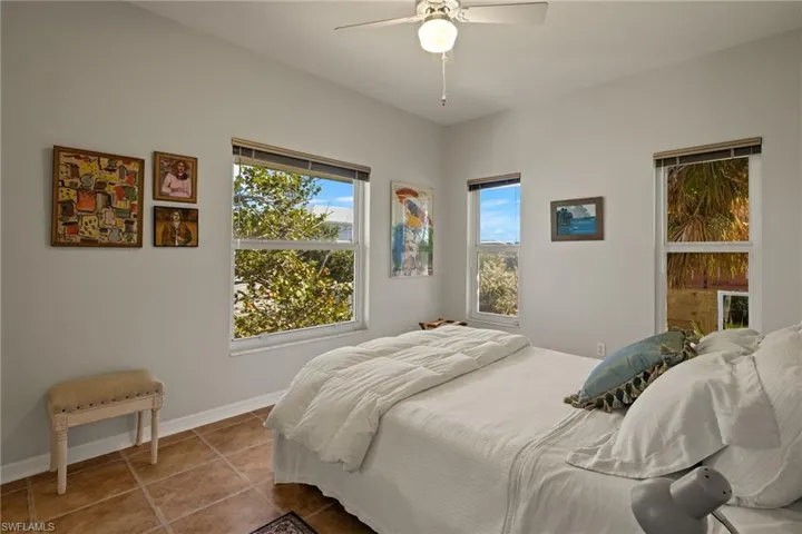 Eastern_guest_bedroom