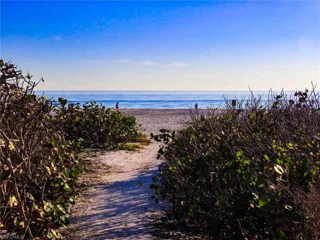 Deeded_beach_access