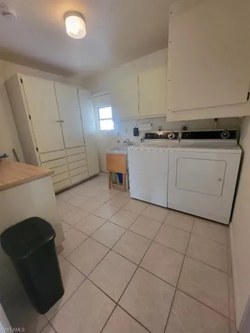10 Regency Ct, Lehigh Acres, Florida 33936