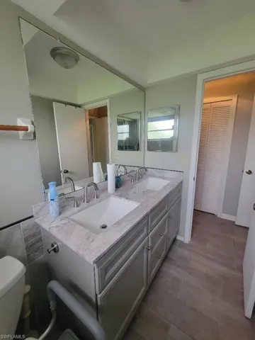 10 Regency Ct, Lehigh Acres, Florida 33936