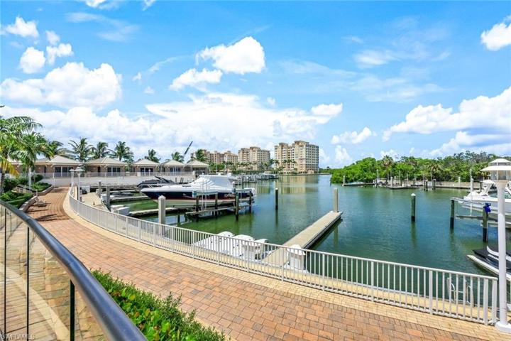 Aqua Marina Waterfront