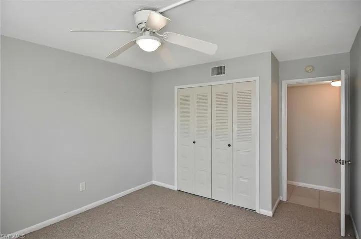 1502 Edgewater Cir # 6b, Fort Myers Fl 33919