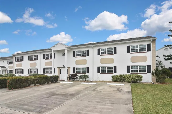 1502 Edgewater Cir # 6b, Fort Myers Fl 33919