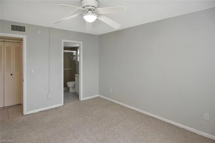 1502 Edgewater Cir # 6b, Fort Myers Fl 33919