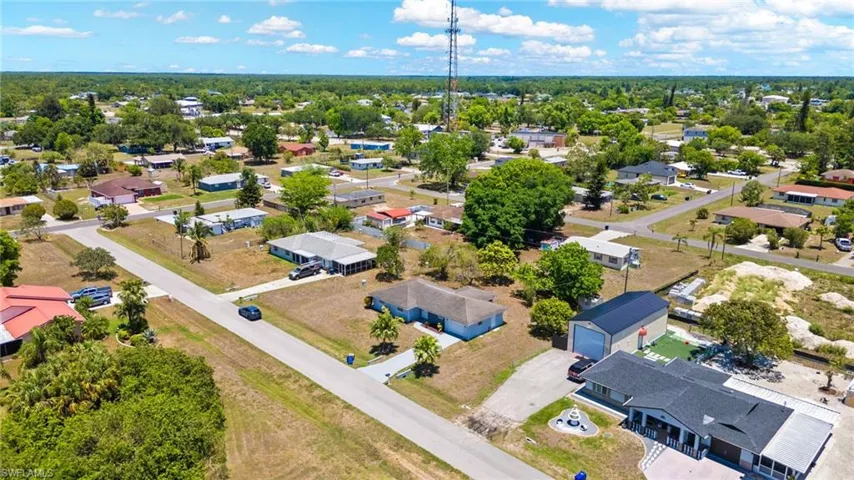 114  Idaho  RD, Lehigh Acres, FL 33936