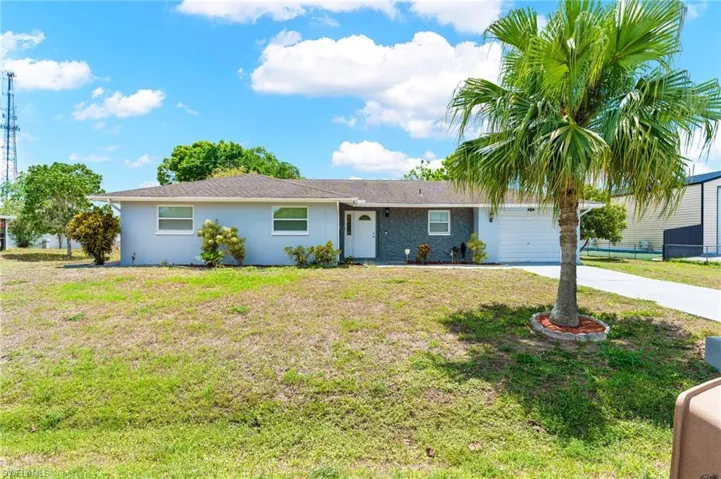 114  Idaho  RD, Lehigh Acres, FL 33936