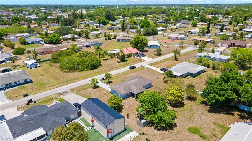 114  Idaho  RD, Lehigh Acres, FL 33936