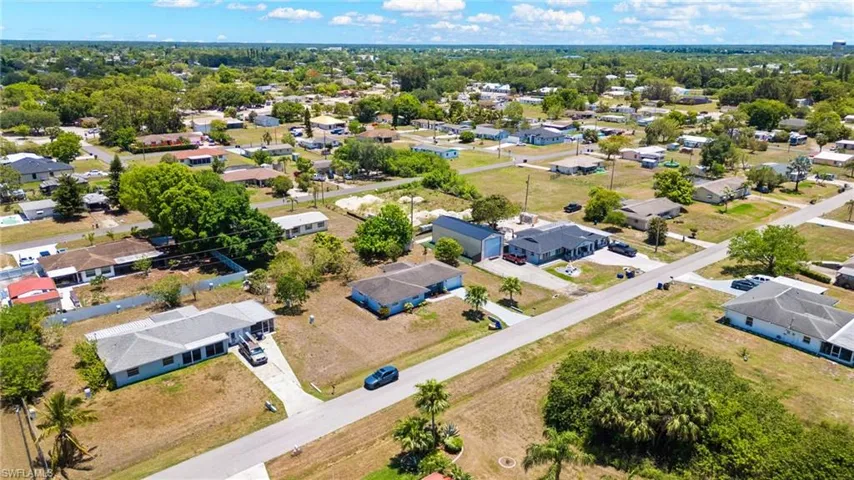 114  Idaho  RD, Lehigh Acres, FL 33936