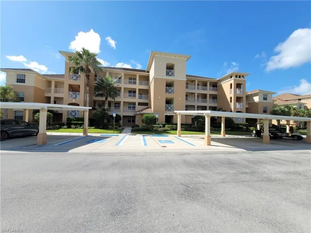 10530  Amiata  WAY, Fort Myers, FL 33913