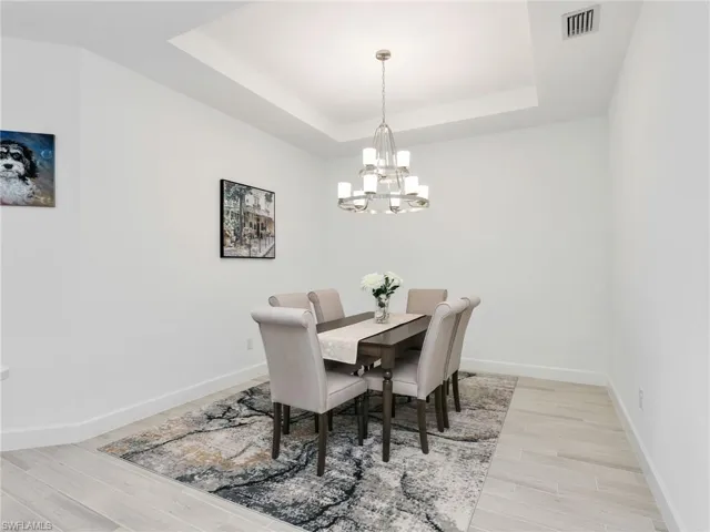 15558 Vittorio St, Naples, Florida 34114