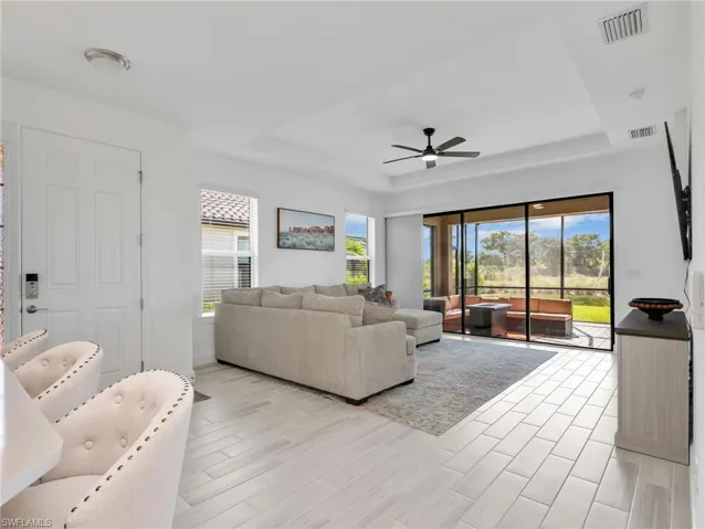 15558 Vittorio St, Naples, Florida 34114