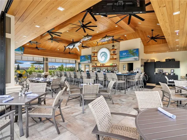 15558 Vittorio St, Naples, Florida 34114