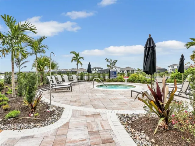 15558 Vittorio St, Naples, Florida 34114