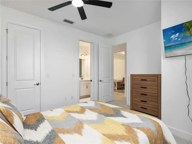 15558 Vittorio St, Naples, Florida 34114