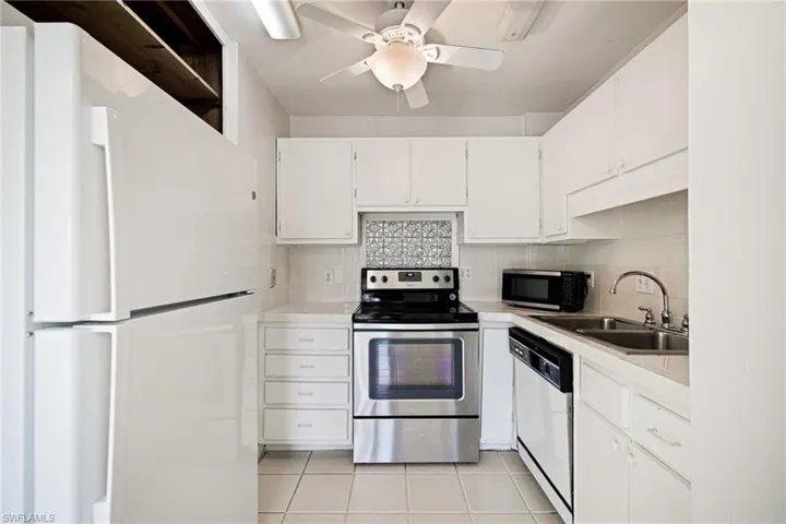 2350 W 1st St 205, Fort Myers, Florida 33901