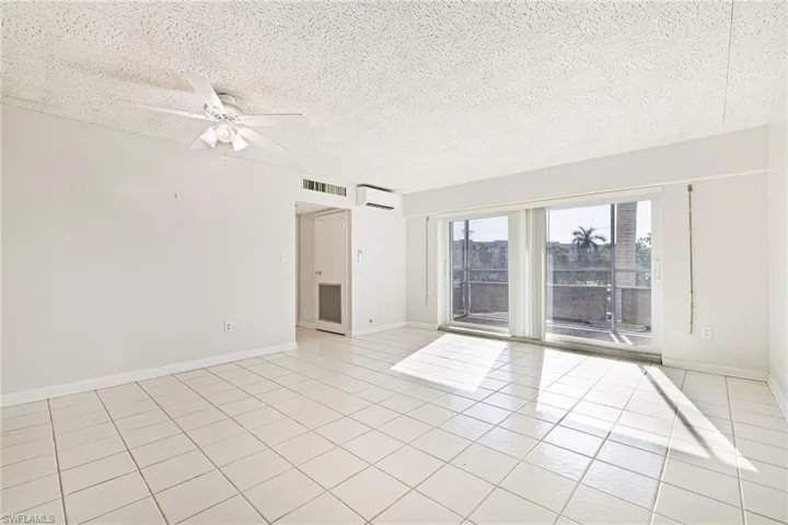 2350 W 1st St 205, Fort Myers, Florida 33901